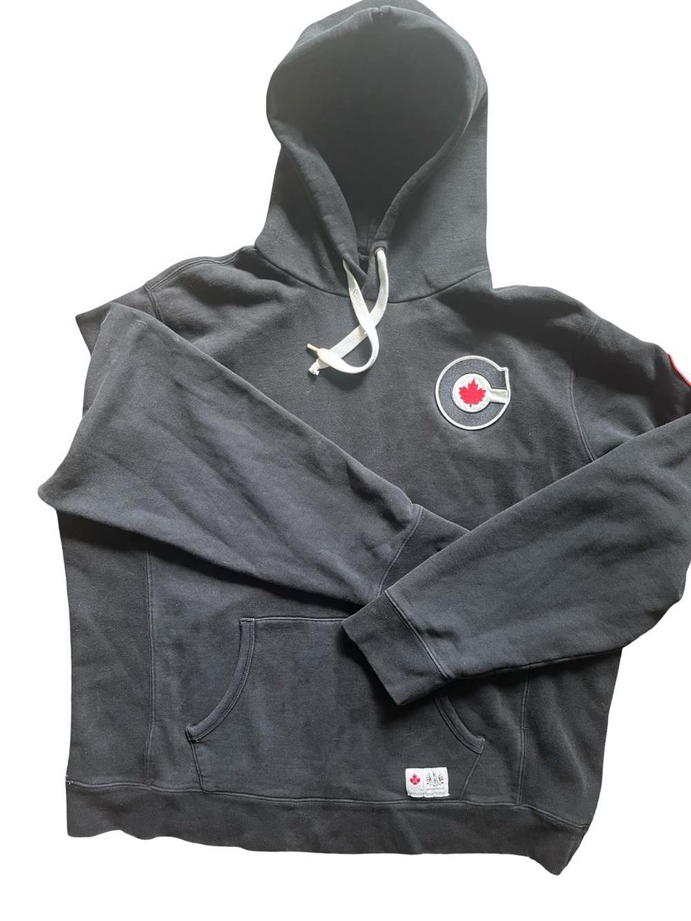 Team Canada official vintage Olympic black hoody inpatch on arm and front mensXX